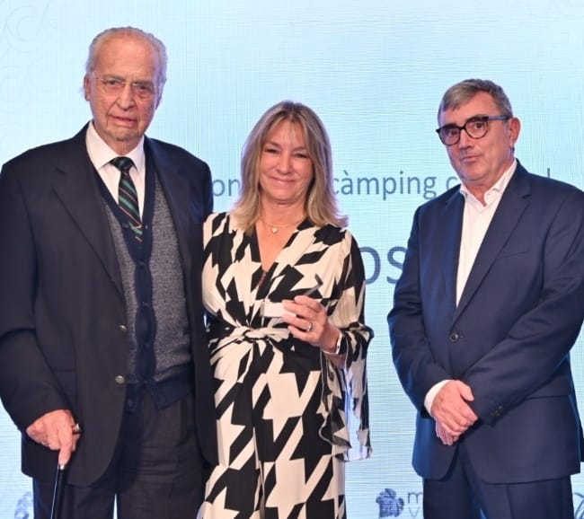 Més de 300 participants al primer Congrés de la Federació Catalana de Càmpings, que també reconeix a l'empresari Josep Maria Rosell Més de 300 participants al primer Congrés de la Federació Catalana de Càmpings, que també reconeix a l'empresari Josep Maria Rosell