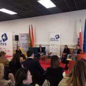Torrelavega anima a jóvenes que no trabajen ni estudien a participar en un proyecto piloto europeo de empleo