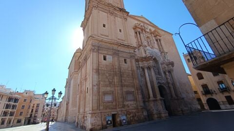Basílica de Santa María de Elche. 