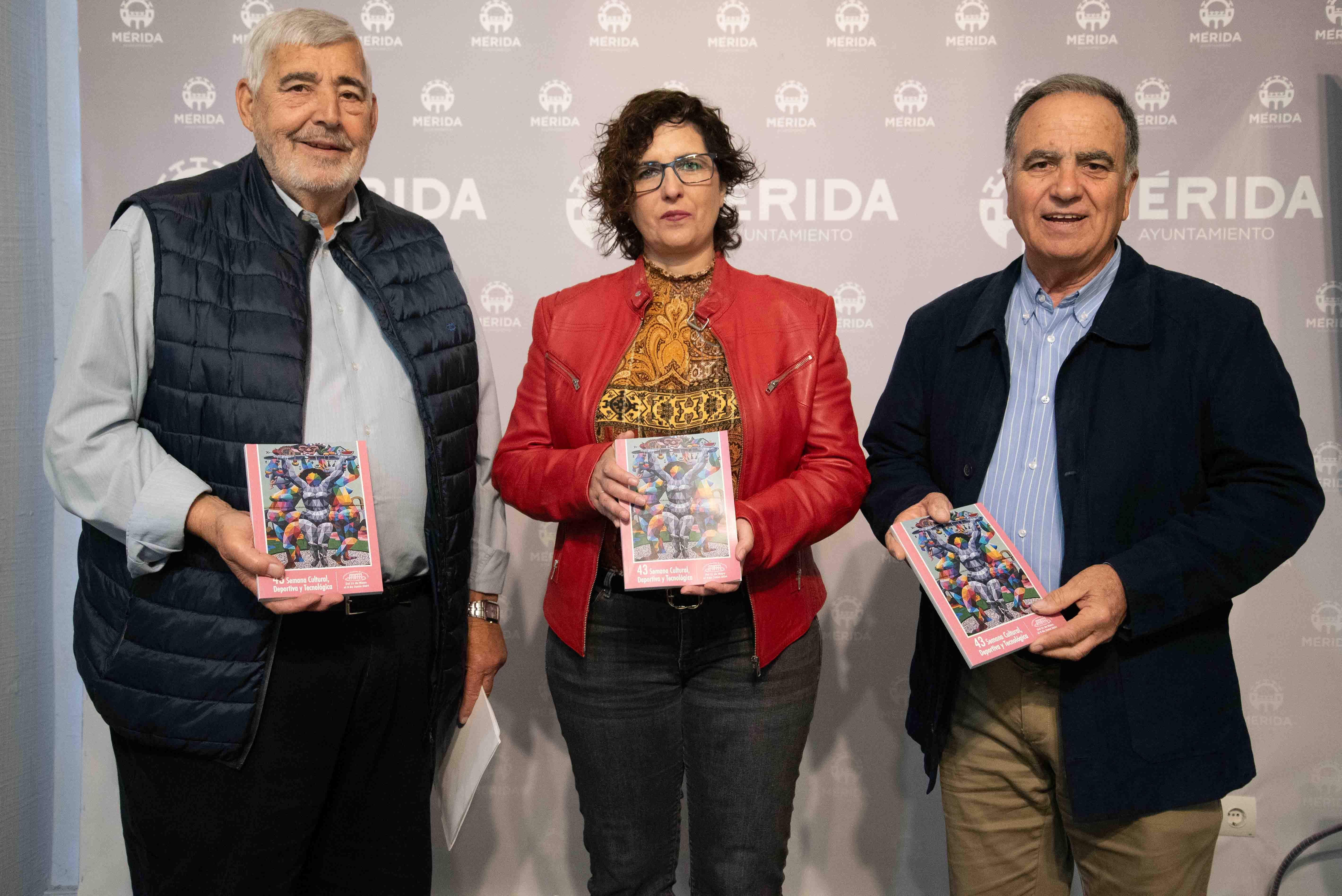 La Asociación Vecinal de La Antigua que inicia en estos días los actos previos de su Semana Cultural con una amplia programación La Asociación Vecinal de La Antigua que inicia en estos días los actos previos de su Semana Cultural con una amplia programación