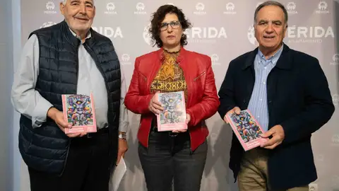 Presentación de la revista de la Semana Cultural La Antigua Presentación de la revista de la Semana Cultural La Antigua
