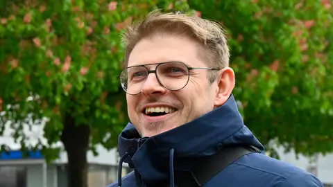 Imagen de archivo de Matthias Ecke, el eurodiputado del SPD agredido por un grupo de ultraderecha en Dresde Hospitalizado un candidato del SPD a las europeas en un posible ataque de un grupo de ultraderecha