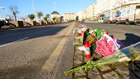 Arranca el juicio a los dos conductores acusados por el accidente mortal de Castelar Flores en el lugar del accidente mortal de Castelar en Santander