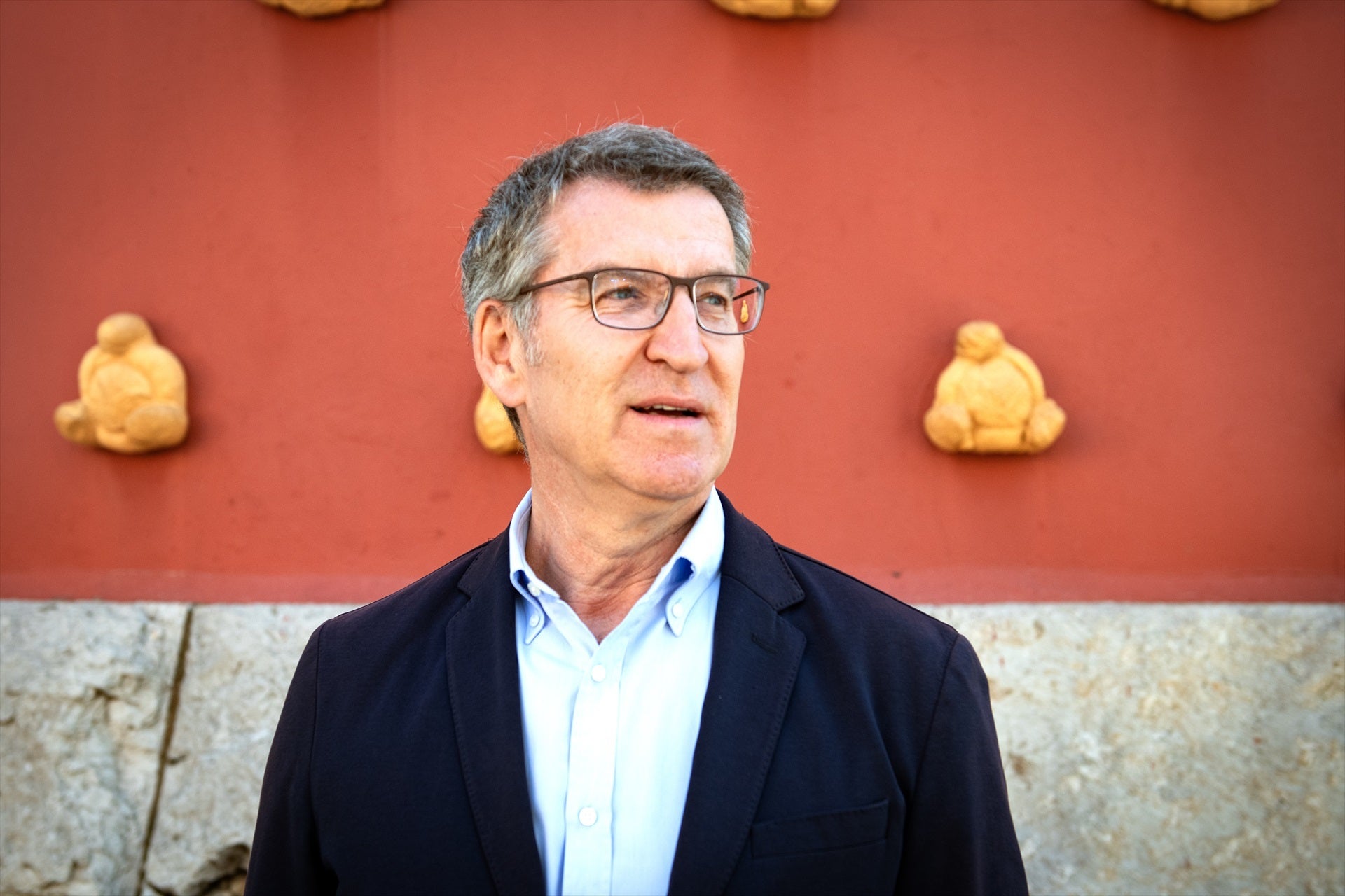 Alberto Núñez Feijóo: "Illa no puede ser presidente si el señor Sánchez no lo autoriza" Alberto Núñez Feijóo: "Illa no puede ser presidente si el señor Sánchez no lo autoriza"