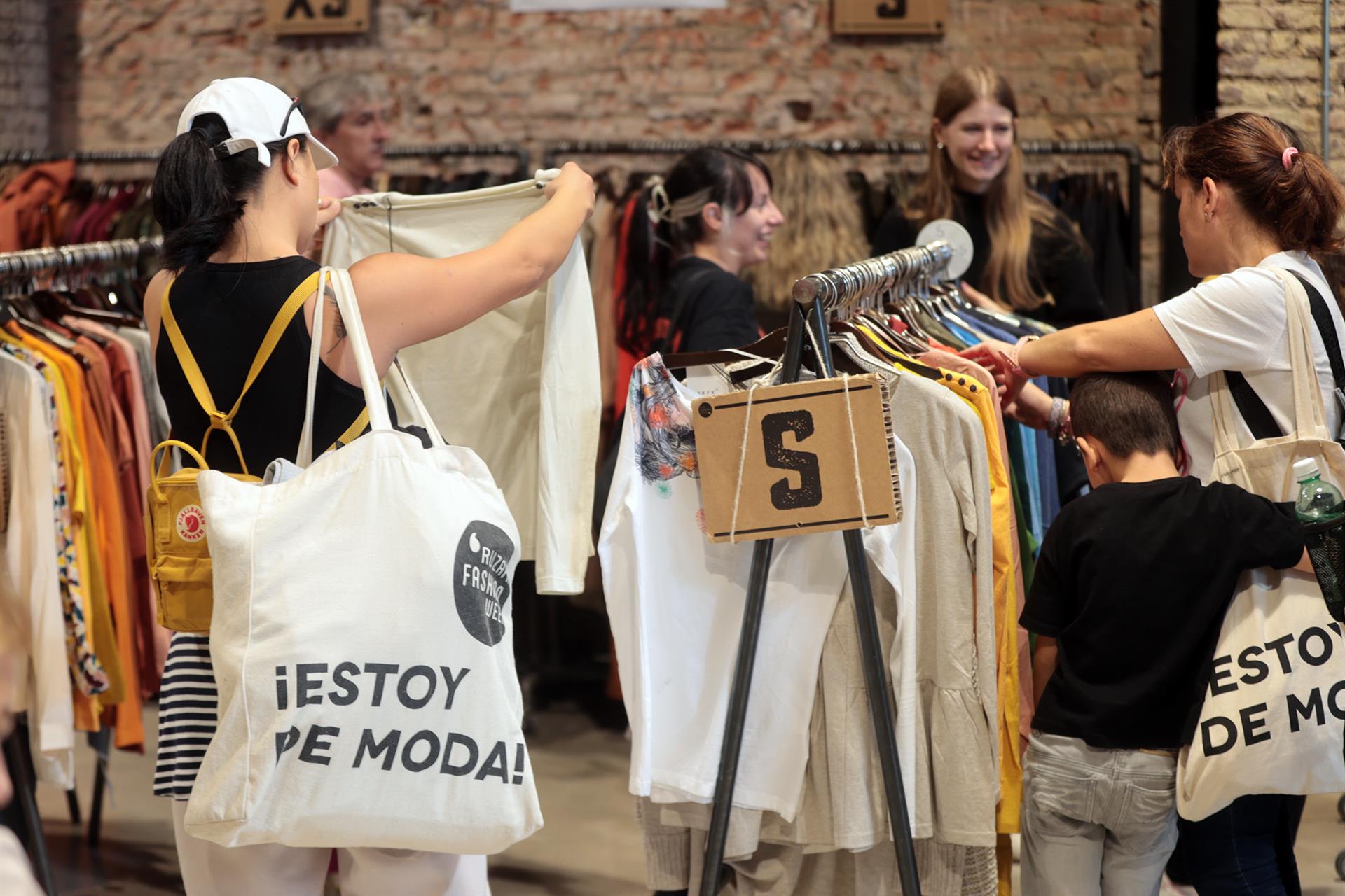 ‘Ruzafa Fashion Week’: Prendas de primeras marcas con importantes descuentos ‘Ruzafa Fashion Week’: Prendas de primeras marcas con importantes descuentos