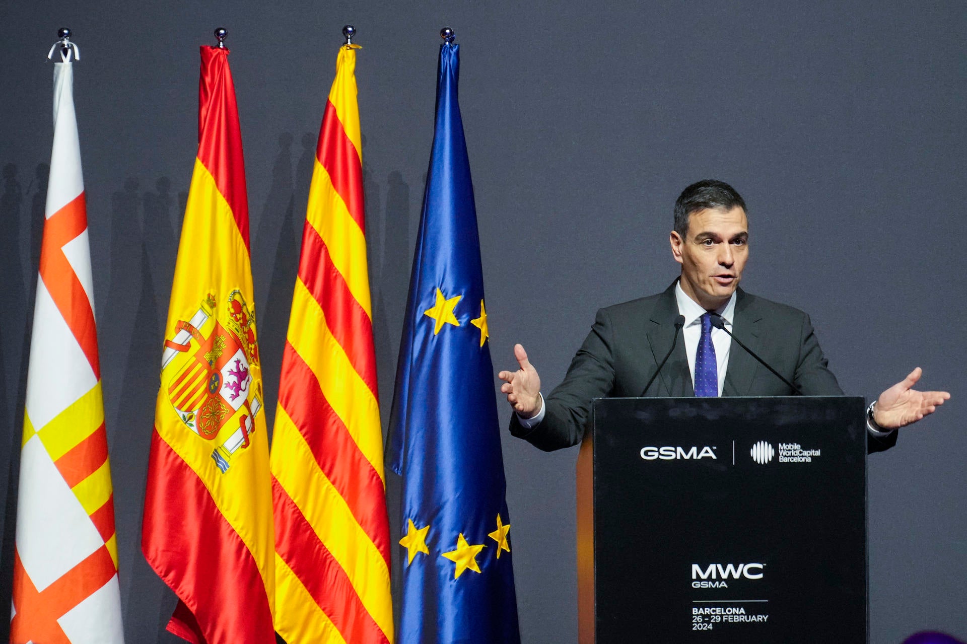 Tertulia: El desgaste institucional y los nombramientos de Sánchez Tertulia: El desgaste institucional y los nombramientos de Sánchez