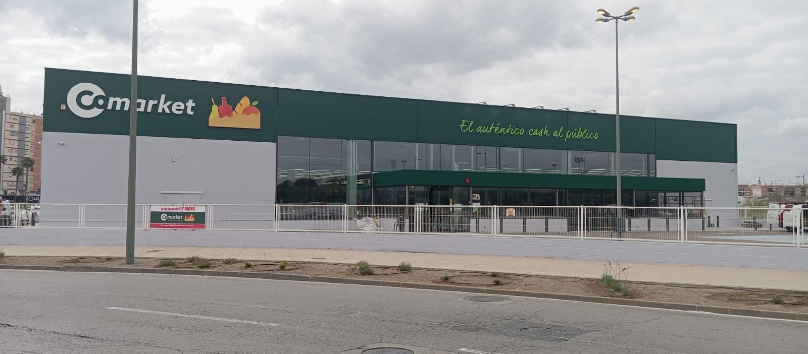 Comarket abre este martes una nueva tienda en Alzira Comarket abre este martes una nueva tienda en Alzira