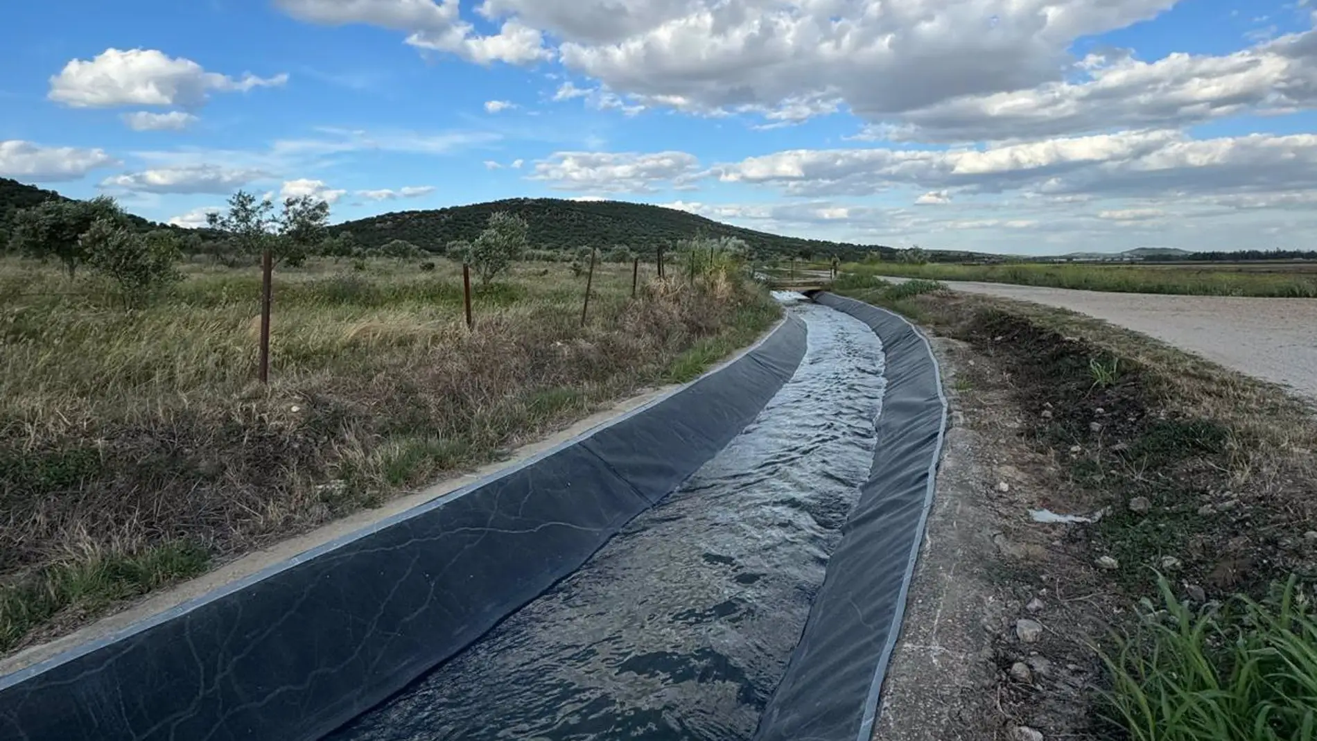 Arranca la campaña de riego en el Canal de Orellana con "buenas expectativas"