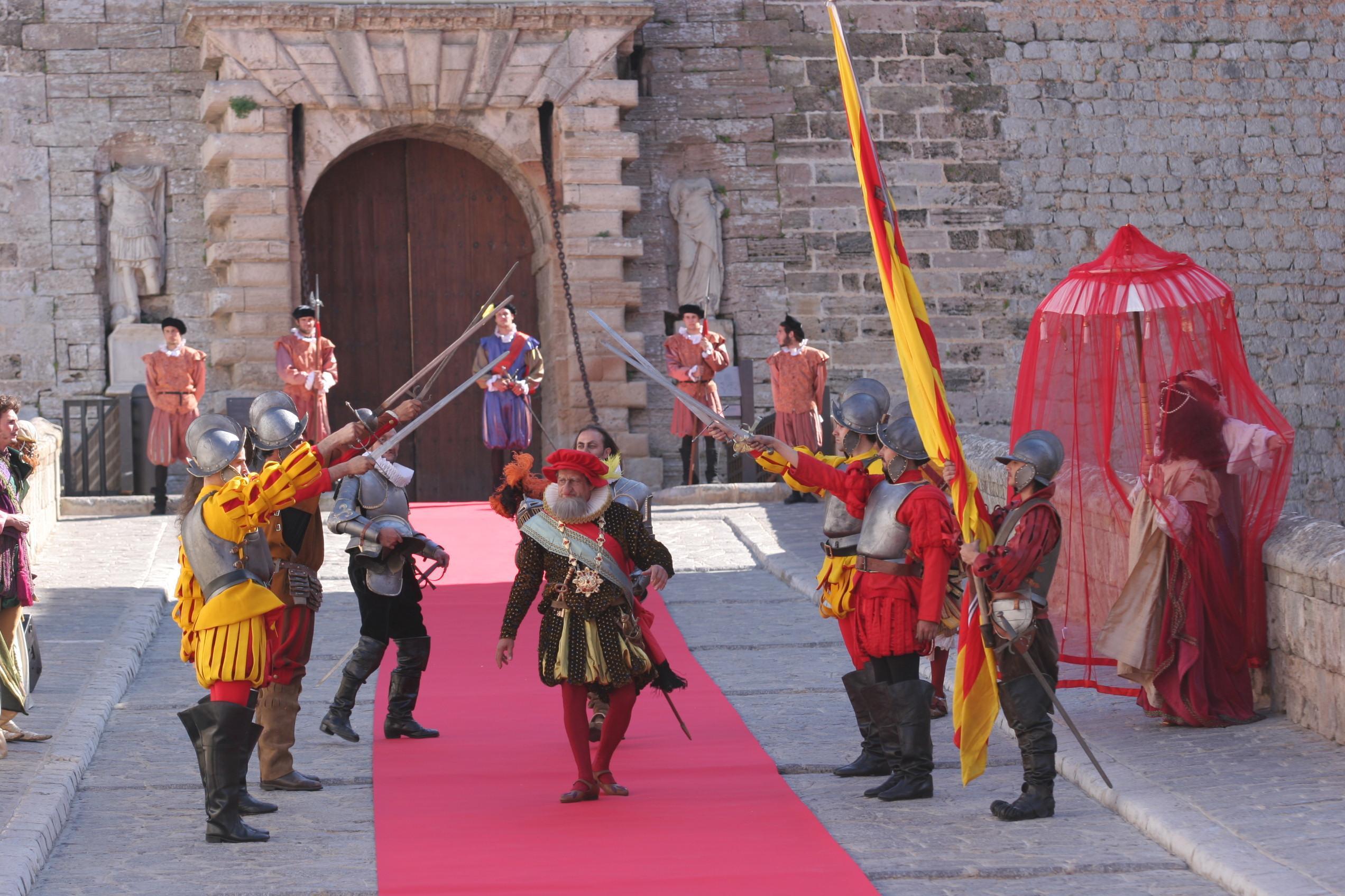 Fran Torres: “Este año la Feria Eivissa Medieval contará con más de 200 paradas y más espectáculos que nunca” Fran Torres: “Este año la Feria Eivissa Medieval contará con más de 200 paradas y más espectáculos que nunca”