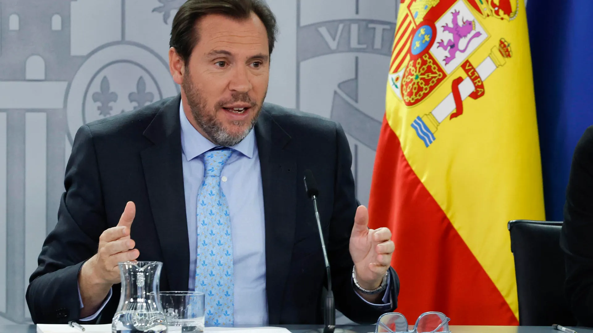 El ministro de Transportes, &Oacute;scar Puente, durante la rueda de prensa posterior a la reuni&oacute;n del Consejo de Ministros.