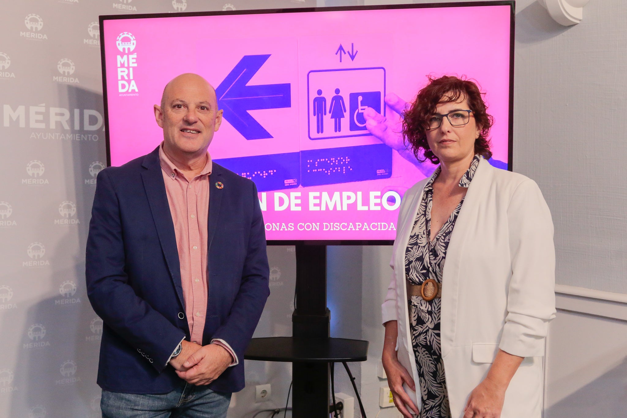 El Ayuntamiento de Mérida contratará a 15 personas con discapacidad con un nuevo plan que creará bolsas de empleo El Ayuntamiento de Mérida contratará a 15 personas con discapacidad con un nuevo plan que creará bolsas de empleo