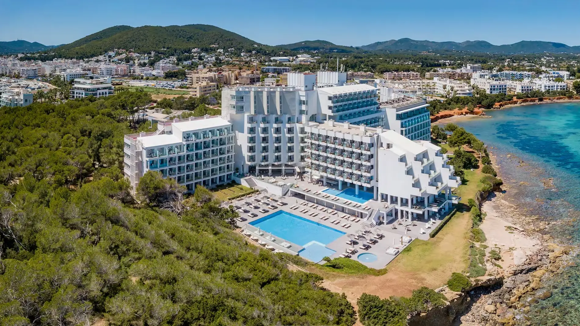 Meliá Ibiza abre sus puertas a un oasis de bienestar y desconexión en Santa Eulària des Riu