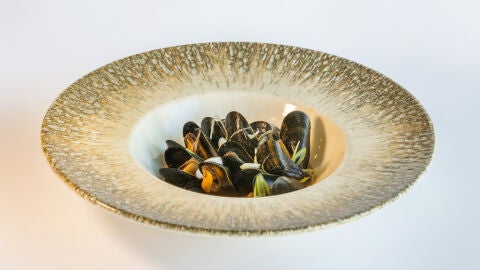 Tapa de mejillones elaborada por La F&aacute;brica Gastrobar para la Semana de la Tapa Europea de Alcal&aacute; de Henares