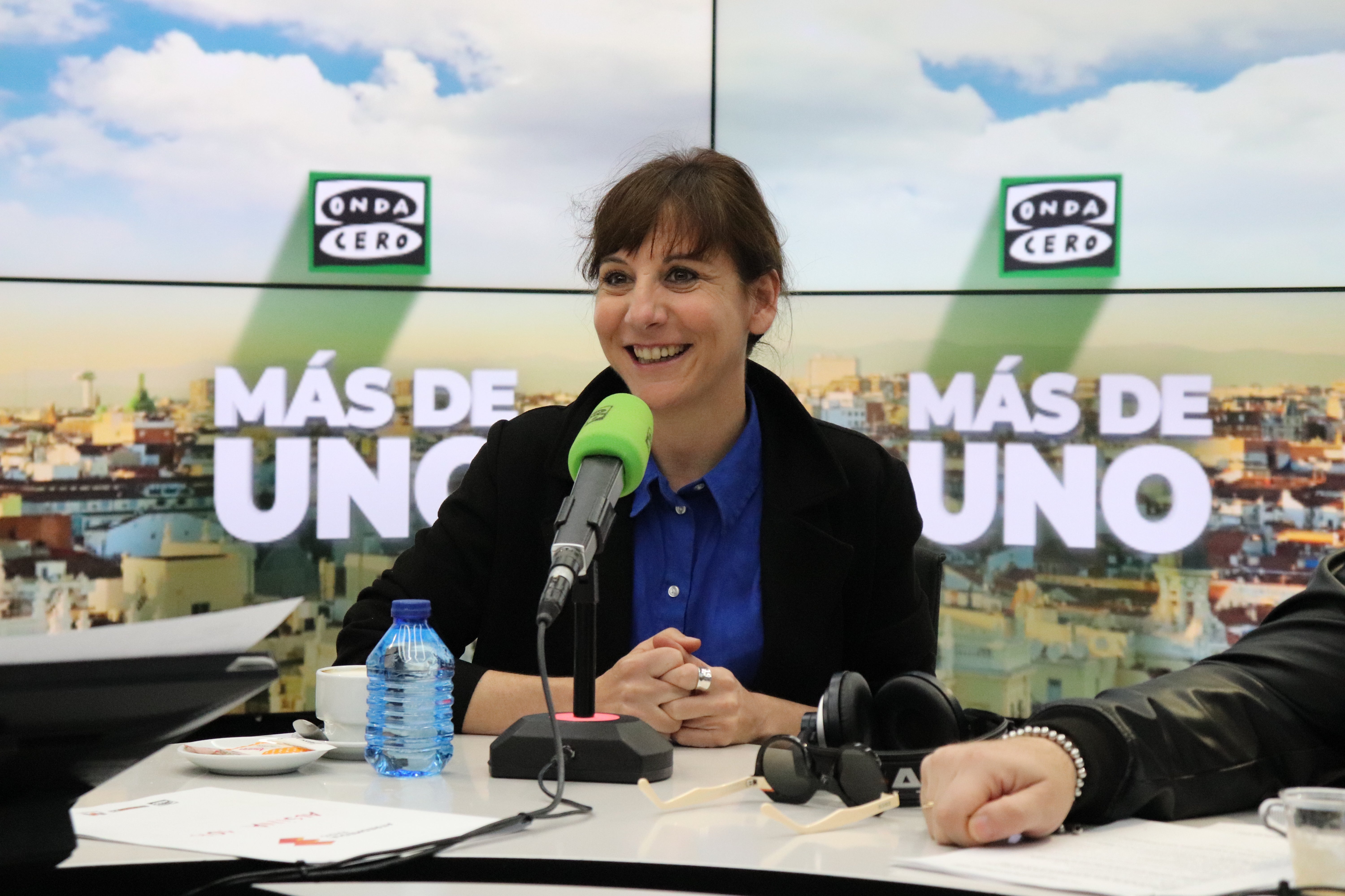 Malena Alterio presenta 'Los amigos de ellos dos': "Es una comedia divertida que invita a la reflexión" Malena Alterio presenta 'Los amigos de ellos dos': "Es una comedia divertida que invita a la reflexión"