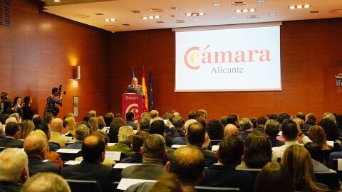 Carlos Ba&ntilde;o en un acto de la C&aacute;mara de Comercio