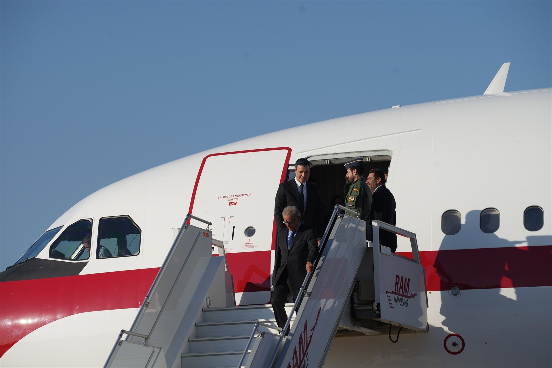 El uso que Pedro Sánchez da al Falcon se debatirá en el Senado El uso que Pedro Sánchez da al Falcon se debatirá en el Senado