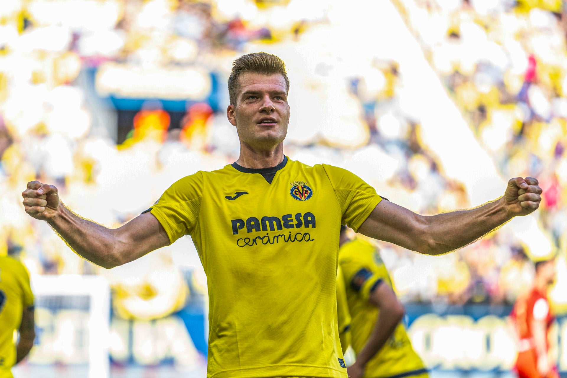 Sorloth tumba al Sevilla y mantiene vivo el sueño europeo del Villarreal Sorloth tumba al Sevilla y mantiene vivo el sueño europeo del Villarreal