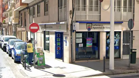 Administración de lotería de Elche en la que se ha vendido el premio de la Lotería Nacional. Administración de lotería de Elche en la que se ha vendido el premio de la Lotería Nacional.