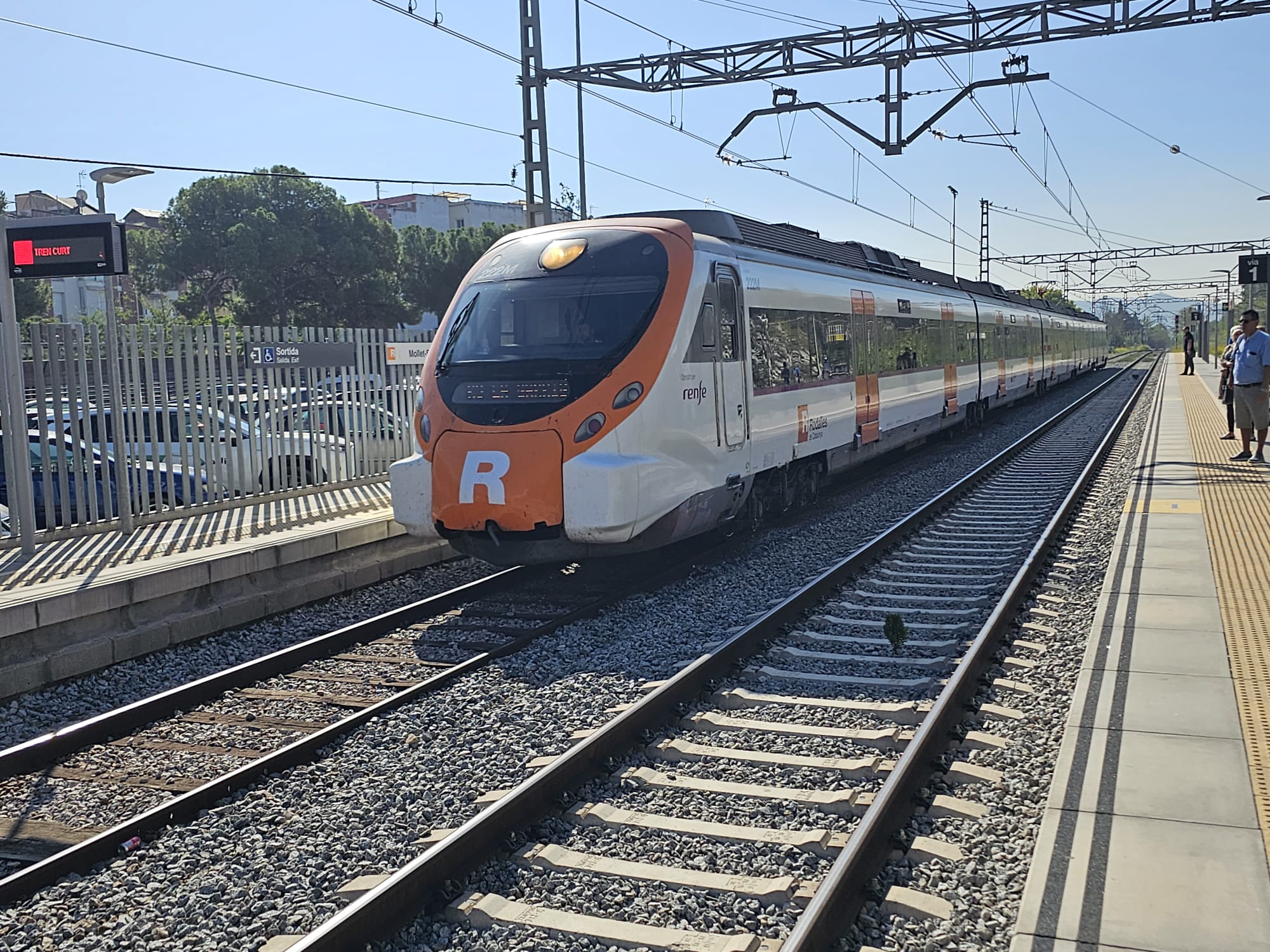 Lunes de afectaciones en Rodalies: los trenes no llegan a Barcelona Lunes de afectaciones en Rodalies: los trenes no llegan a Barcelona