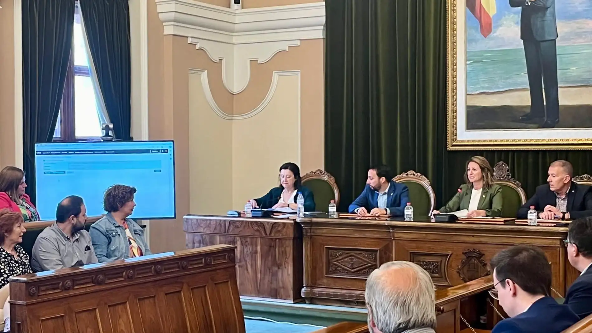 Castelló realiza el sorteo para designar a los componentes de las mesas electorales en las elecciones europeas Castelló realiza el sorteo para designar a los componentes de las mesas electorales en las elecciones europeas