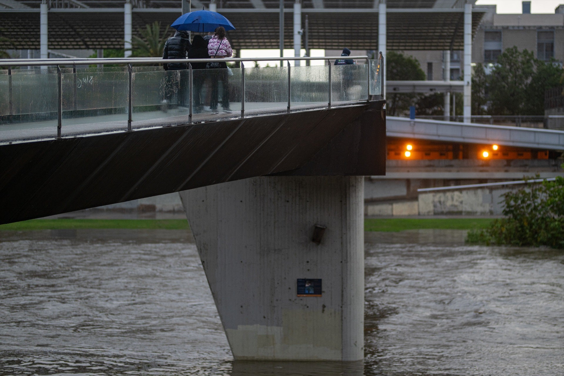 Descenso generalizado de las temperaturas con hasta diez comunidades en alerta amarilla Descenso generalizado de las temperaturas con hasta diez comunidades en alerta amarilla
