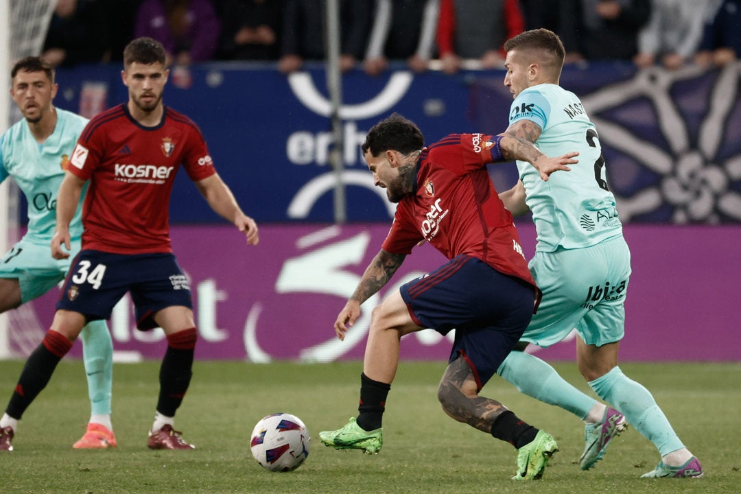 Osasuna empata con el Mallorca en El Sadar Osasuna empata con el Mallorca en El Sadar