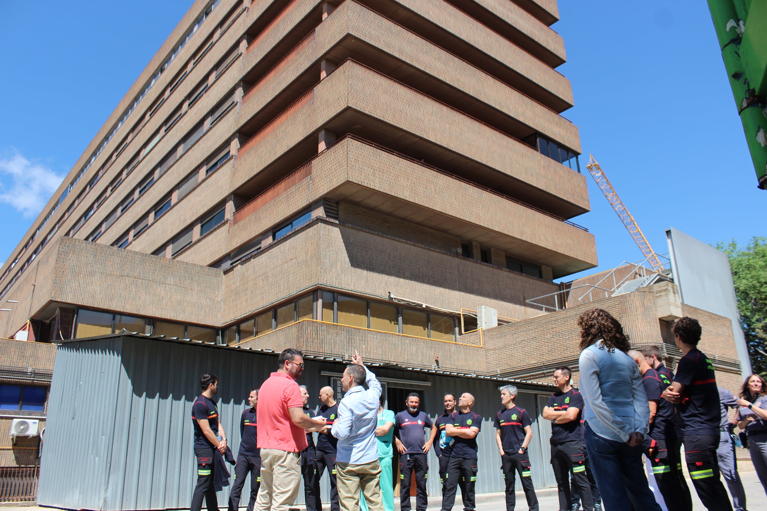 Bomberos de la capital se formar para posibles intervenciones en el Hospital de Albacete Bomberos de la capital se formar para posibles intervenciones en el Hospital de Albacete