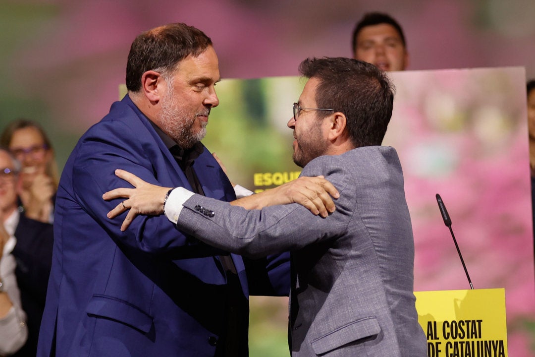 Junqueras se postula para revalidar el liderazgo de ERC tras el batacazo electoral: "Me veo capaz y con fuerza" Junqueras se postula para revalidar el liderazgo de ERC tras el batacazo electoral: "Me veo capaz y con fuerza"
