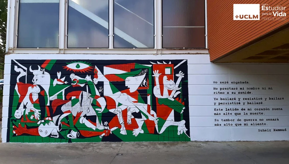 El mural se inauguró coincidiendo con la efeméride del bombardeo de la ciudad vasca El mural se inauguró coincidiendo con la efeméride del bombardeo de la ciudad vasca