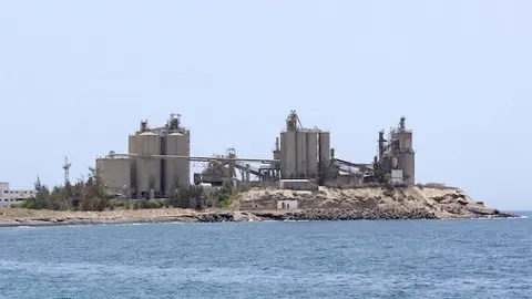 Cementera del puerto de Santa Águeda, San Bartolomé de Tirajana, Gran Canaria Cementera del puerto de Santa Águeda, San Bartolomé de Tirajana, Gran Canaria