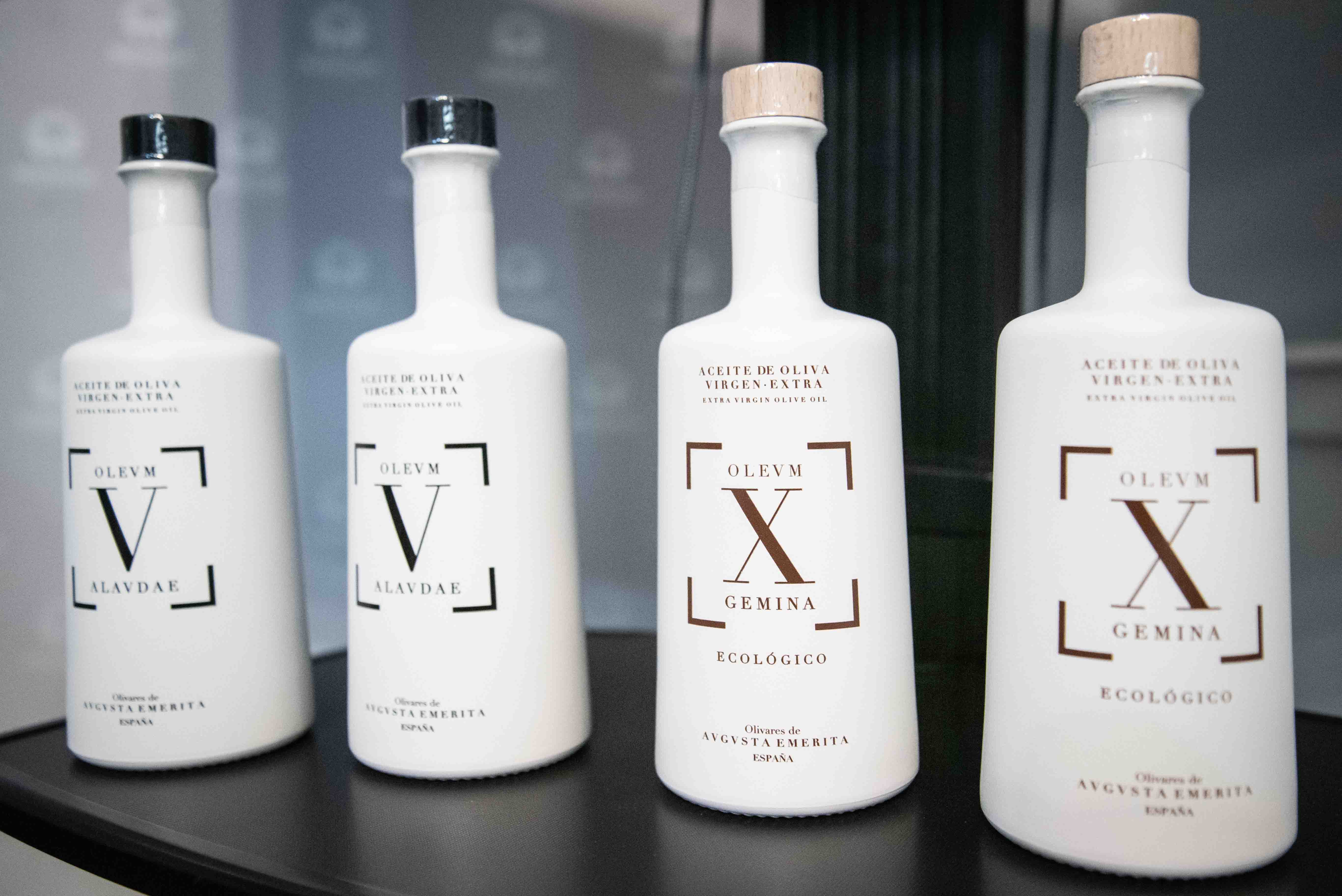 Nace el primer aceite de oliva "netamente emeritense" que mezcla calidad, tradición y la "esencia romana" de Mérida Nace el primer aceite de oliva "netamente emeritense" que mezcla calidad, tradición y la "esencia romana" de Mérida