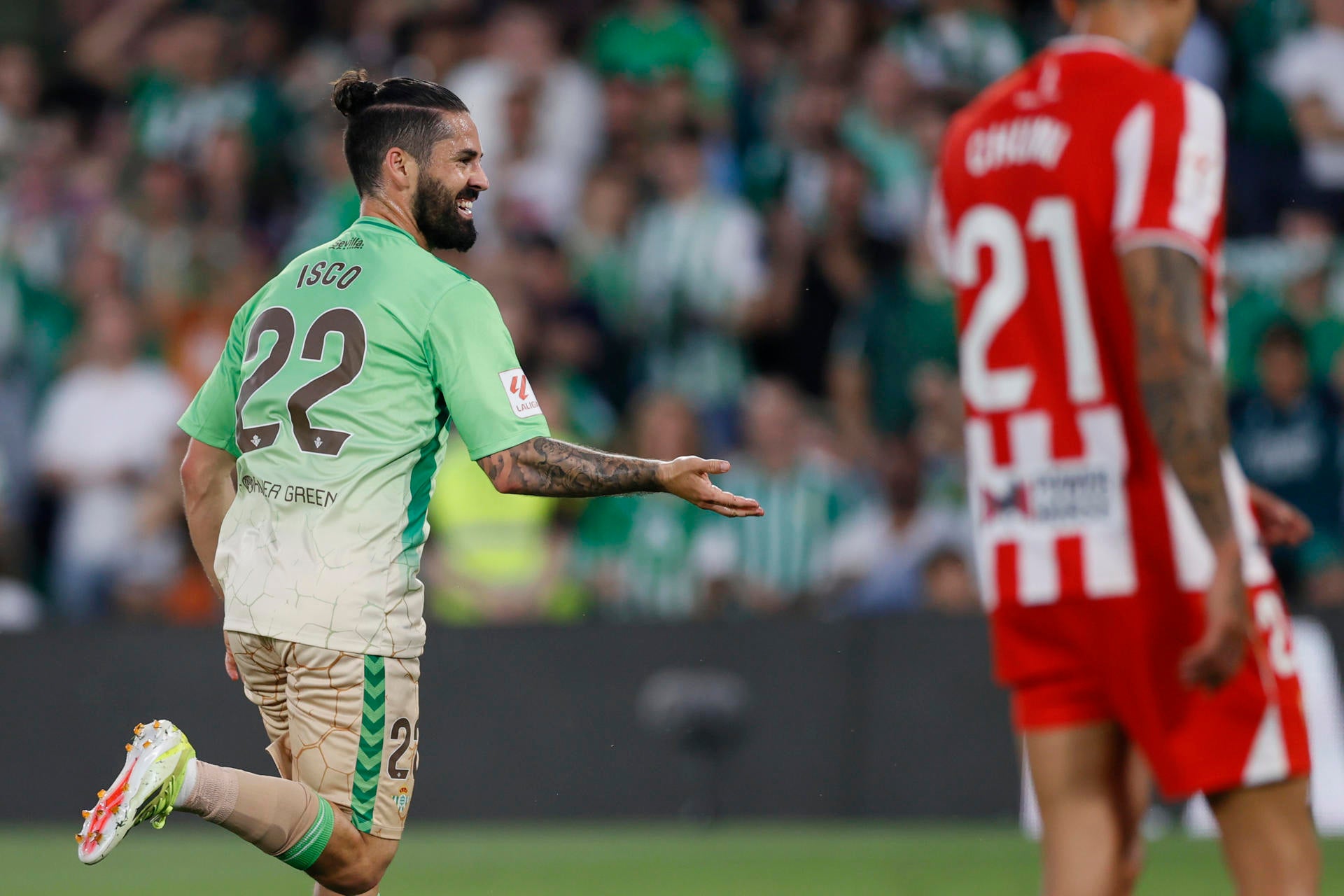 Isco, nominado al premio al mejor futbolista del año Isco, nominado al premio al mejor futbolista del año