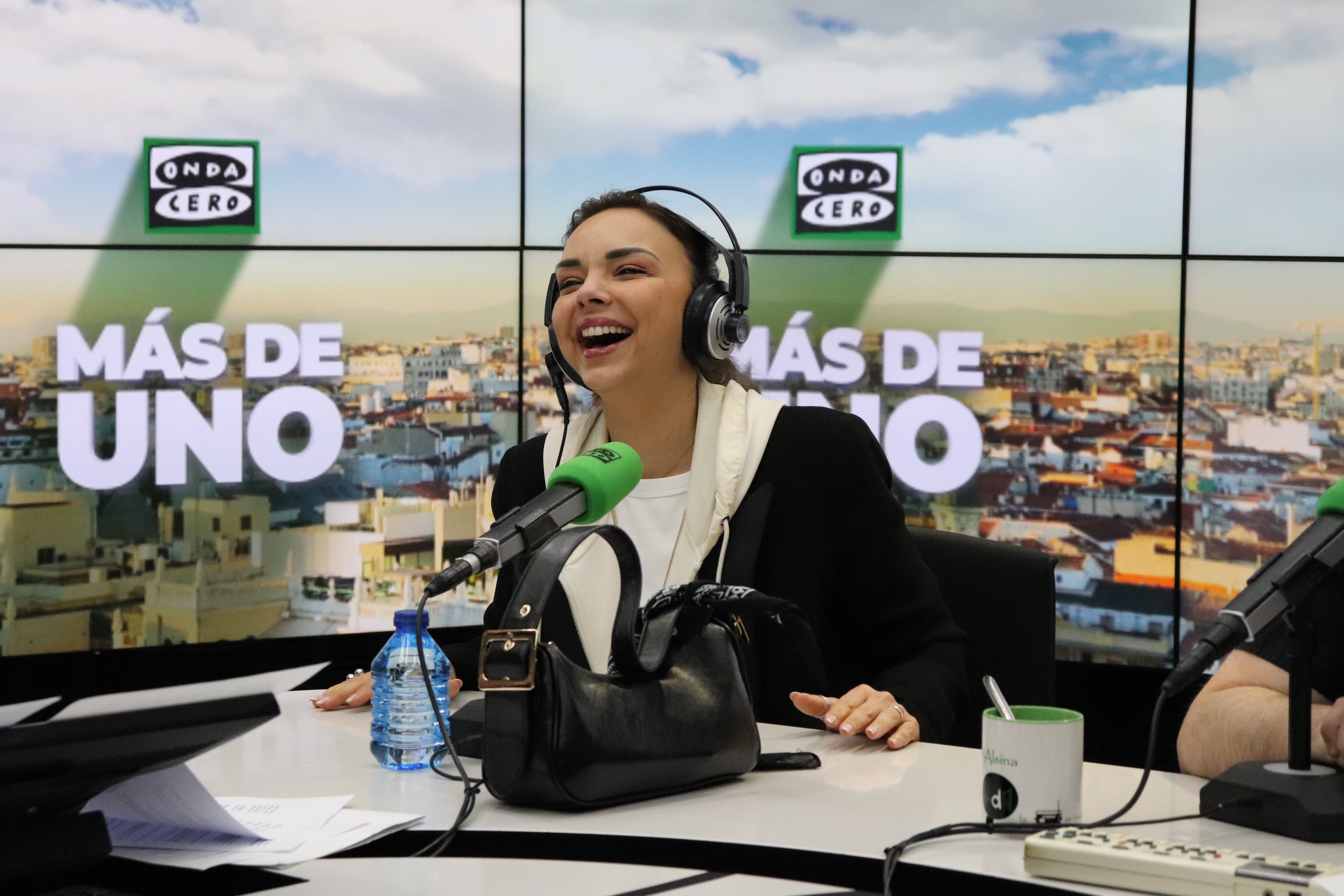Chenoa pone voz a Blossom en 'Amigos imaginarios': "Me resultó muy cómodo y fácil" Chenoa pone voz a Blossom en 'Amigos imaginarios': "Me resultó muy cómodo y fácil"