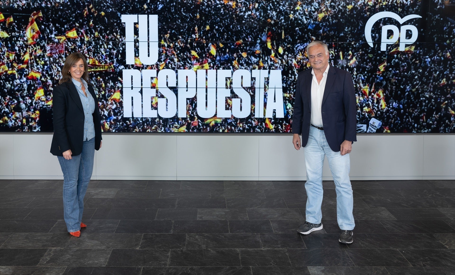 El PP califica de "mentiras de campaña" la negativa de Sánchez a Puigdemont y cree que el PSOE "divide y polariza" El PP califica de "mentiras de campaña" la negativa de Sánchez a Puigdemont y cree que el PSOE "divide y polariza"