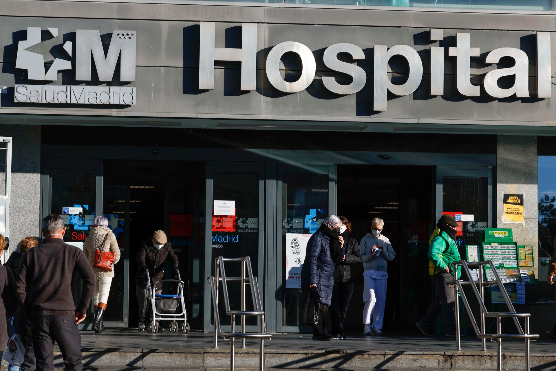 Todo lo que debes saber de la 'nueva ola de covid': contagios, síntomas y qué dice Sanidad Todo lo que debes saber de la 'nueva ola de covid': contagios, síntomas y qué dice Sanidad