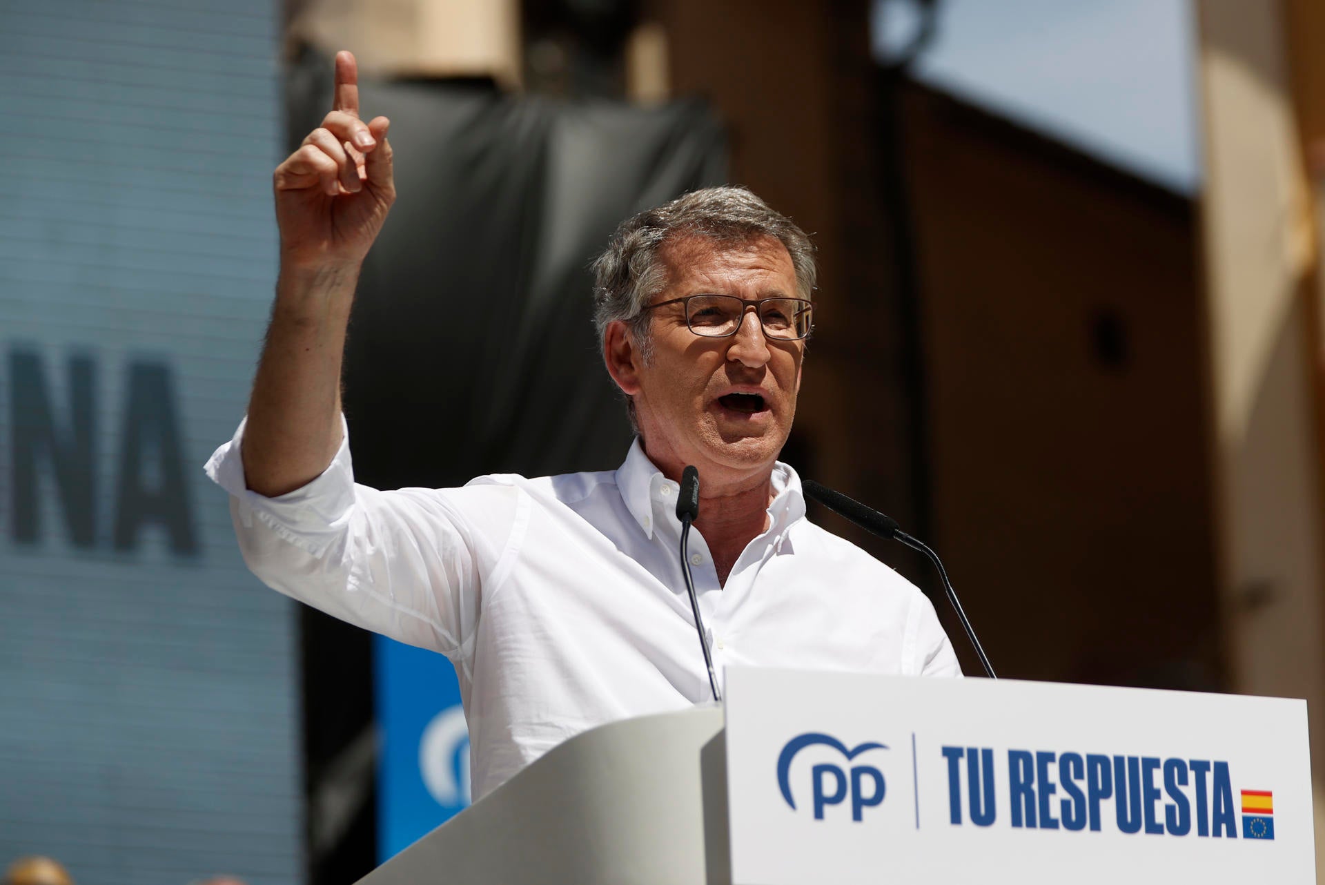 Encuestas: El PP ganaría las elecciones europeas con una distancia de seis escaños con el PSOE Encuestas: El PP ganaría las elecciones europeas con una distancia de seis escaños con el PSOE