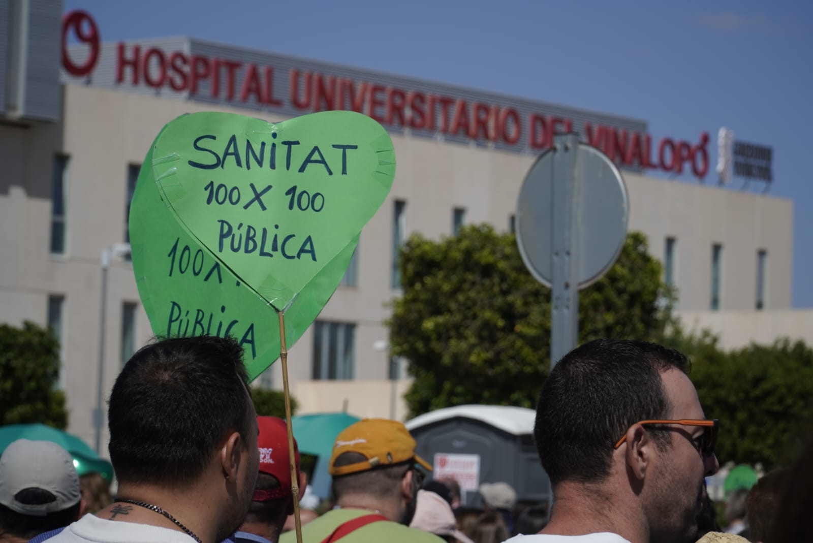 La plataforma por la reversión del Hospital del Vinalopó de Elche reclama con una manifestación que Sanidad asuma su gestión La plataforma por la reversión del Hospital del Vinalopó de Elche reclama con una manifestación que Sanidad asuma su gestión