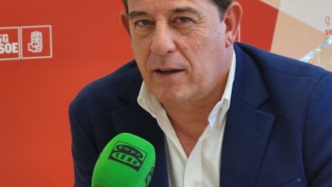 Imagen del secretario xeral del PSdG-PSOE, José Ramón Gómez Besteiro, durante la entrevista en Onda Cero Galicia. 