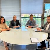 Reunión entre representantes de la Conselleria de Sanidad y el Ayuntamiento de Alzira