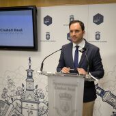 Guillermo Arroyo durante la rueda de prensa