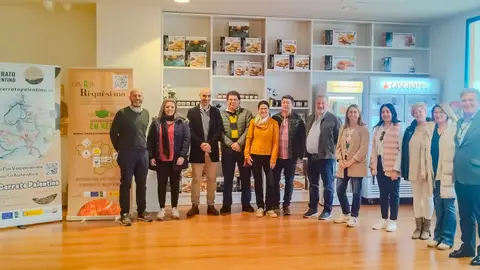 ADRI CERRATO PALENTINO celebra una jornada de formación y un showcooking en las nuevas instalaciones de Cascajares .