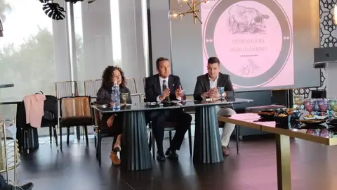 Extremadura Ibérico Gourmet nace como una nueva asociación que aglutina lo mejor del gourmet en Extremadura Extremadura Ibérico Gourmet nace como una nueva asociación que aglutina lo mejor del gourmet en Extremadura