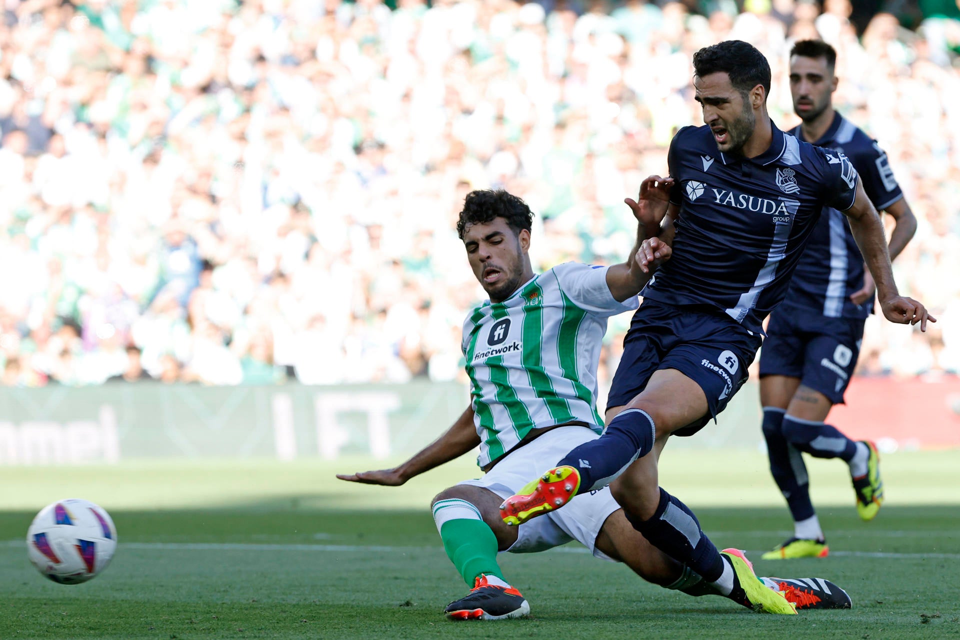 El Betis podría comprar a Chadi y venderlo a Crystal Palace El Betis podría comprar a Chadi y venderlo a Crystal Palace