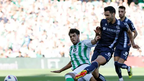 El Betis podría comprar a Chadi y venderlo a Crystal Palace El Betis podría comprar a Chadi y venderlo a Crystal Palace