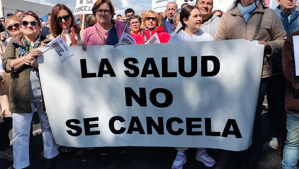 Pancarta que muestra el lema de la concentración. Pancarta que muestra el lema de la concentración.