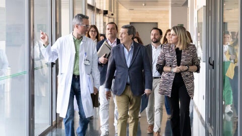 El conseller Marciano Gómez visita el Hospital Provincial de Castellón 