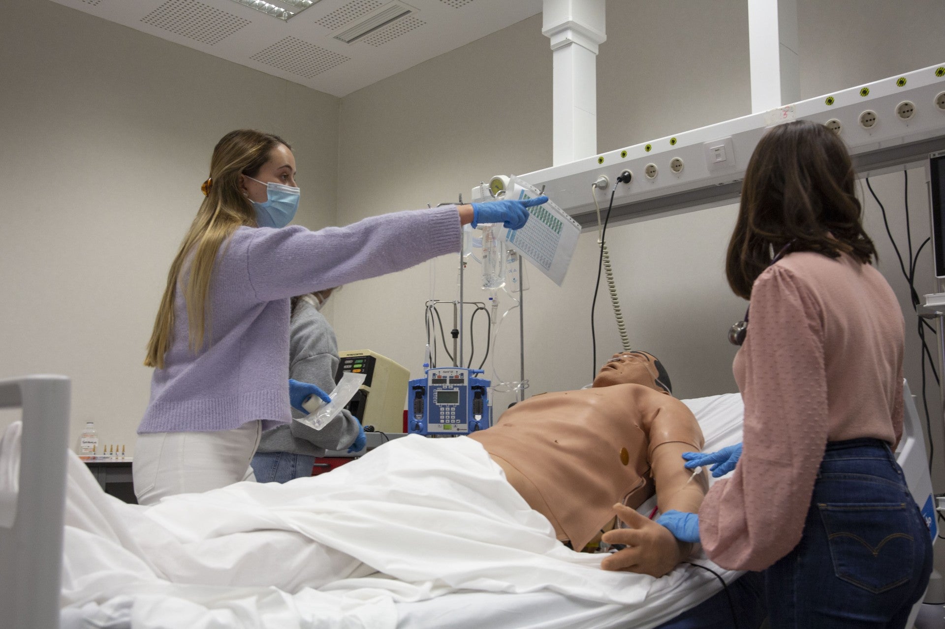 La UJI de Castelló entre las universidades con mejores resultados en las pruebas MIR La UJI de Castelló entre las universidades con mejores resultados en las pruebas MIR