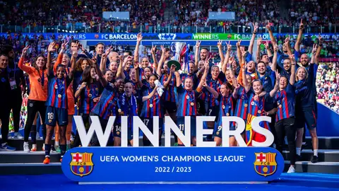 F.C. BARCELONA FEMENINO F.C. BARCELONA FEMENINO