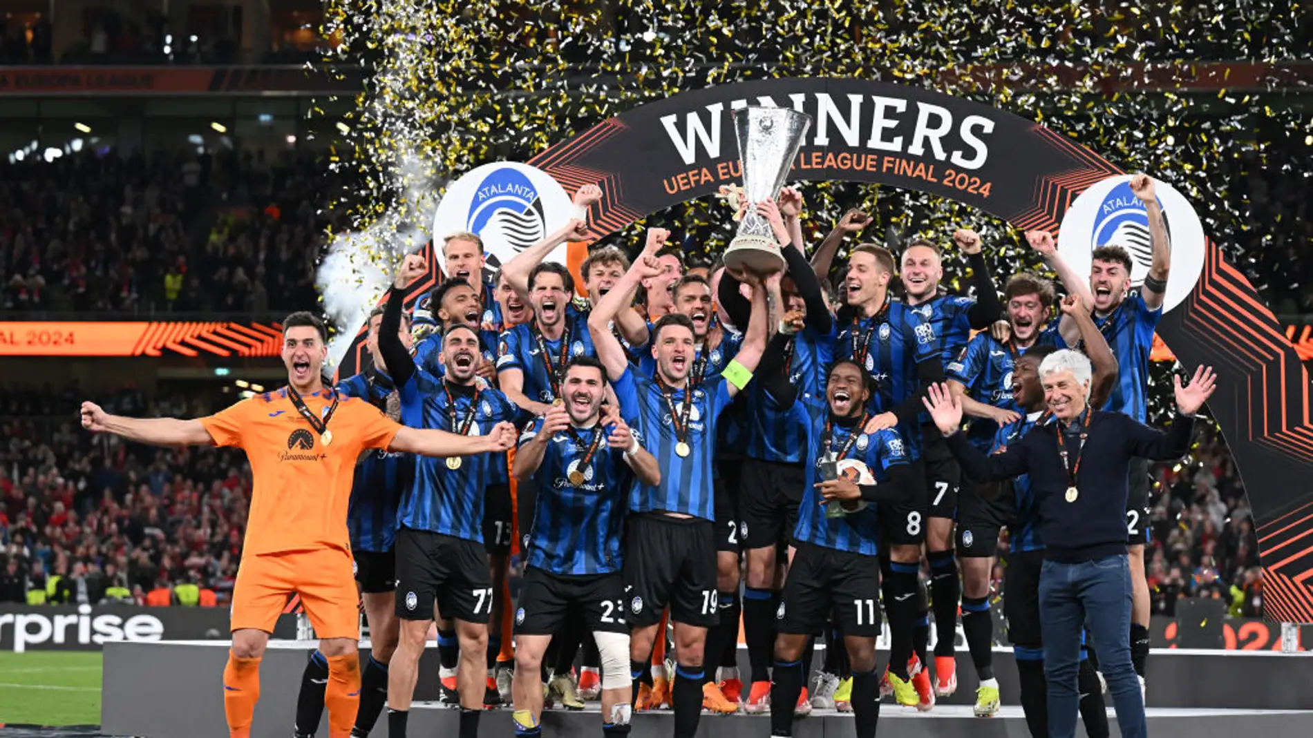 Los jugadores de la Atalanta celebran su victoria en la final de la Europa League