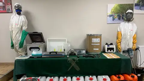 La Guardia Civil desmantela el mayor laboratorio de Speed de Europa La Guardia Civil desmantela el mayor laboratorio de Speed de Europa